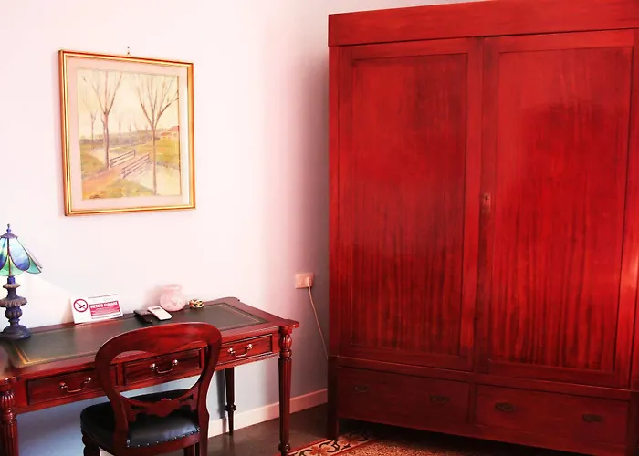 Konukevi A Casa Di Virgilio 3*